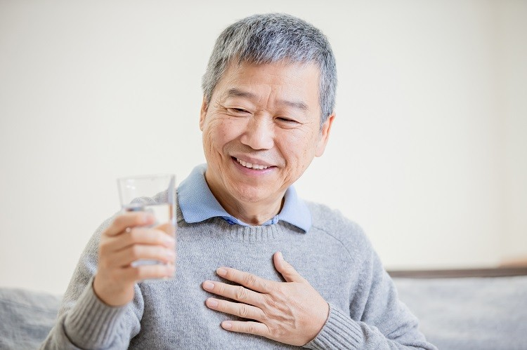 Những thay đổi ở người già và vai trò của men vi sinh: